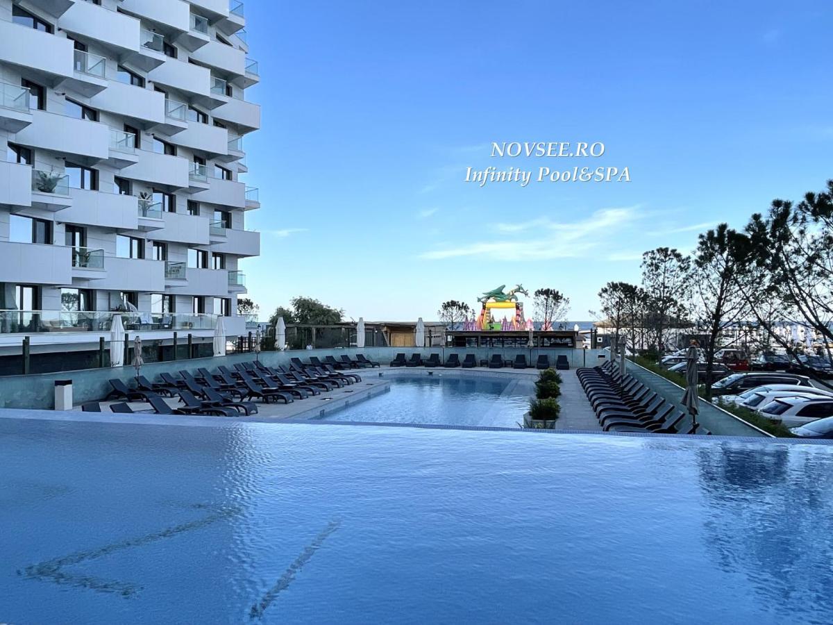 Novsee Infinity Pool & Apartamento *
